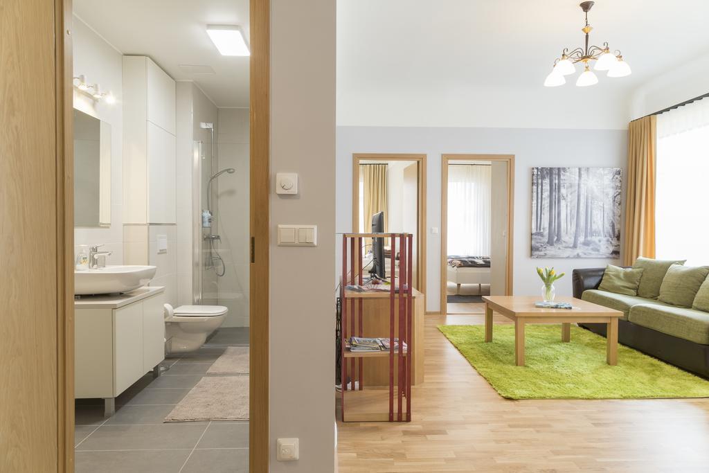 Saaresalu City Center Apartment Parnu Ngoại thất bức ảnh