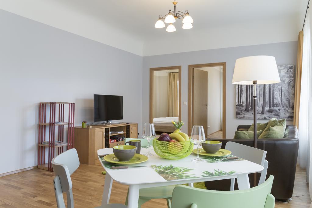 Saaresalu City Center Apartment Parnu Ngoại thất bức ảnh